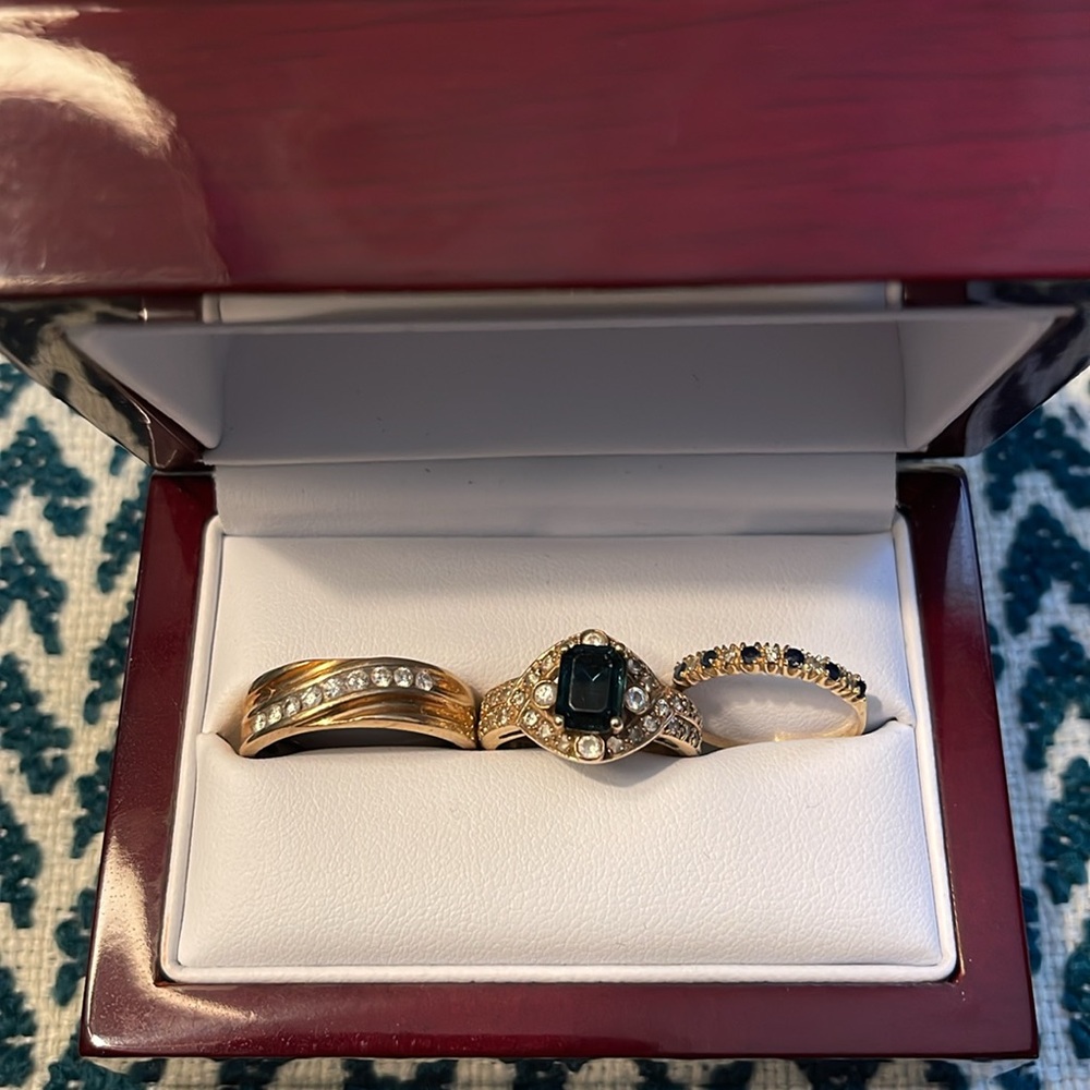 Set of three 10k yellow gold.